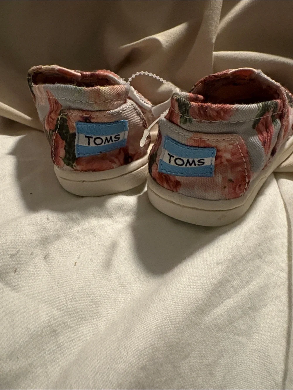 Toms Kids Floral Slip-On Moccasins - Pink, Green